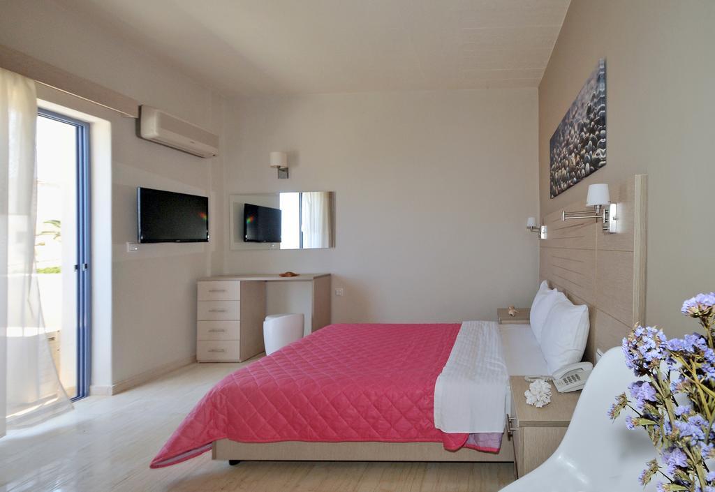 Sirene Villas Diakofti Room photo